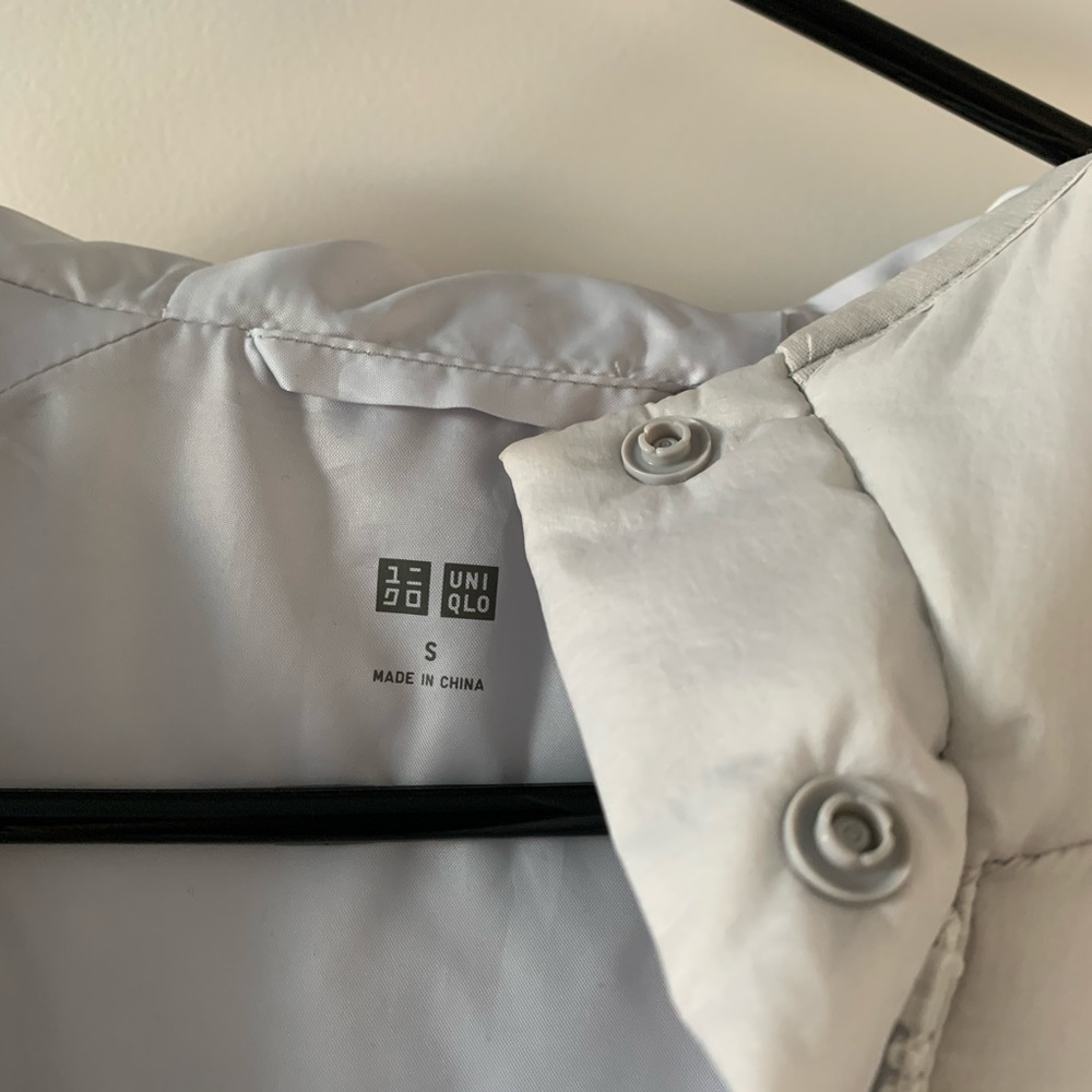 Uniqlo Women’s Parka w/ fleece-lined pockets - Picture 3 of 5